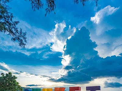 PHUKET & PATTAYA